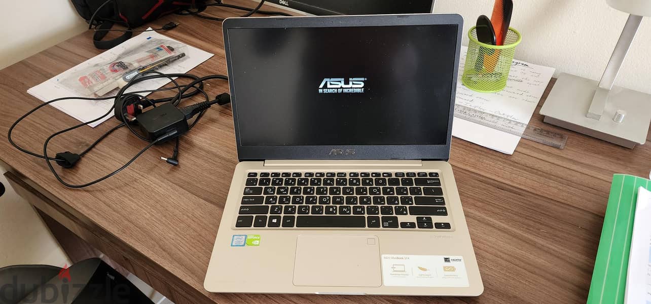 Asus VivoBook S14 Intel i7 8GB RAM 1024 GB SSD 2GB NVIDIA VeryGood 1