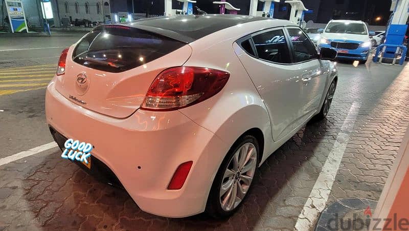 Hyundai Veloster 2013 12