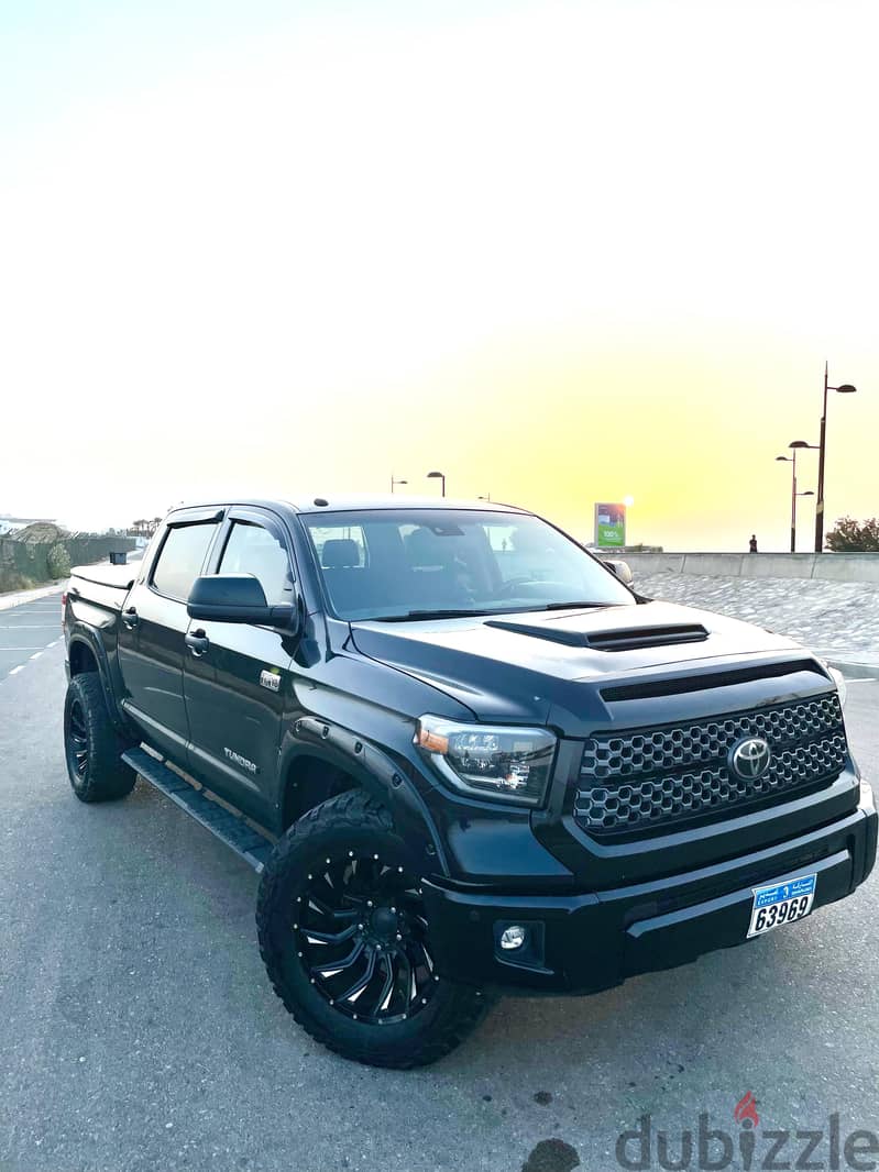 Toyota Tundra 2019 SR5 Crewmax OffRoad 2