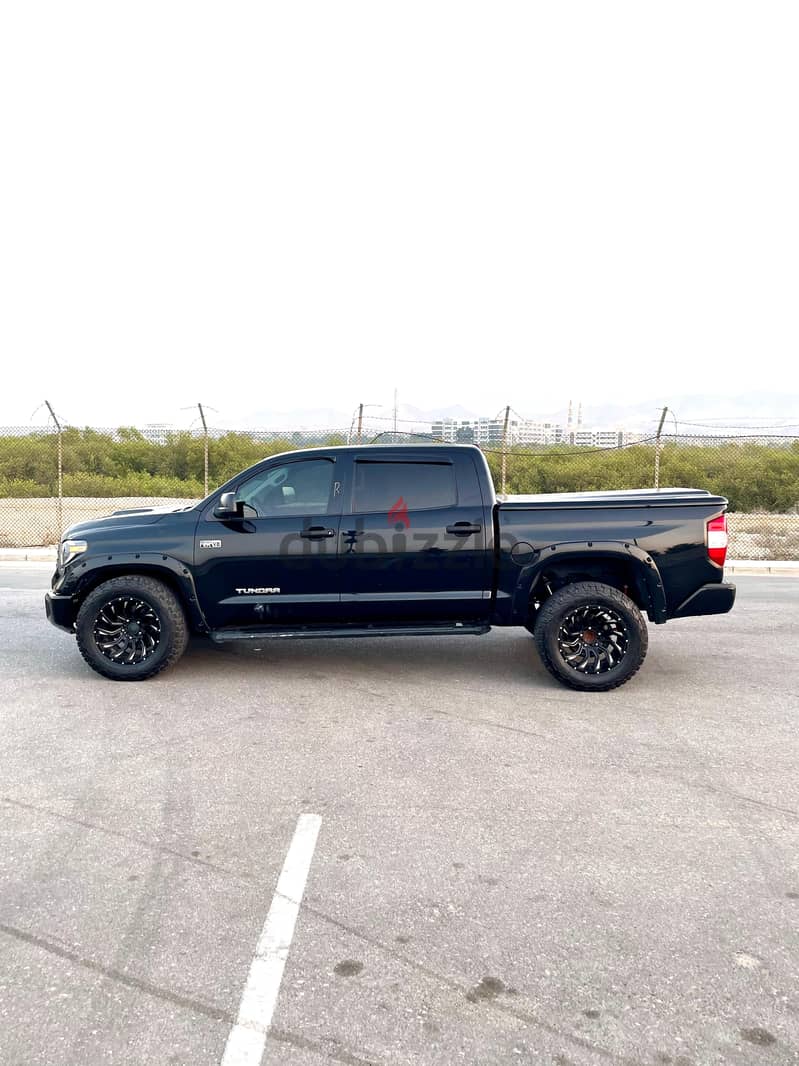 Toyota Tundra 2019 SR5 Crewmax OffRoad 3