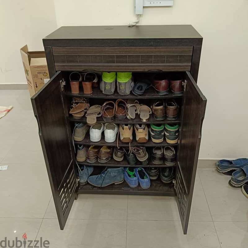 Showcase for living room with shoe rack 5