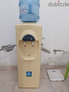 Hot and Cold Water Dispenser