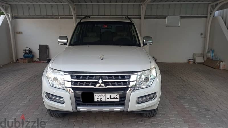 Mitsubishi Pajero 2015 0