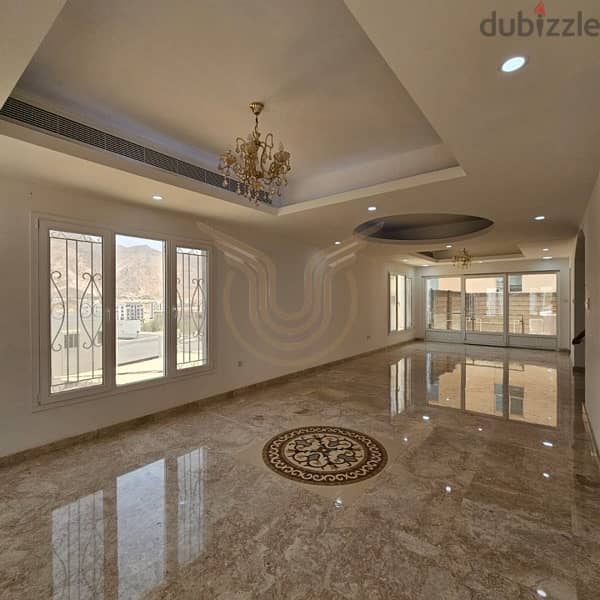 Luxury villa in Bousher Al Muna, price 650 OMR 1