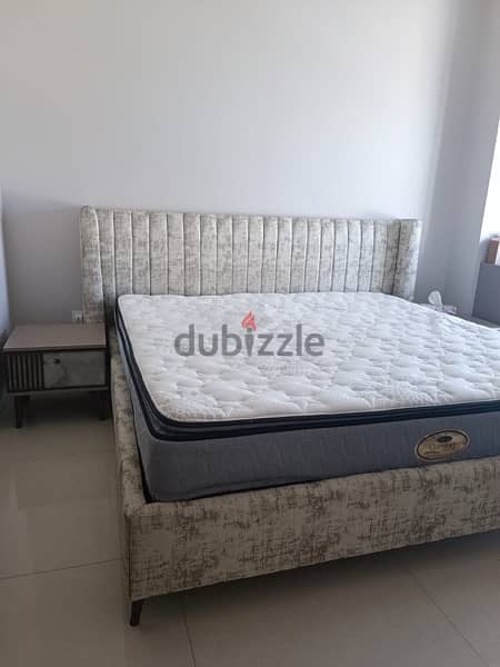 bedroom set غرفة نوم 4