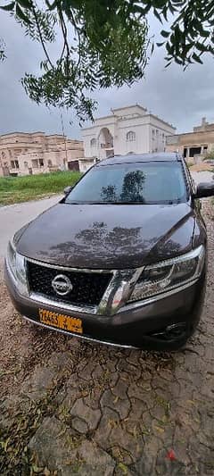 Nissan Pathfinder 2016, Exapt owned clean In Out