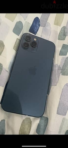 apple iphone 12 pro max- the screen was replaced 1