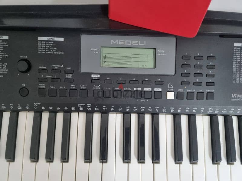 Keyboard Medeli IK100 1