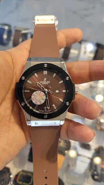 LATEST BRANDED HUBLOT AUTOMATIC FIRST COPY MEN'S WATCH 3