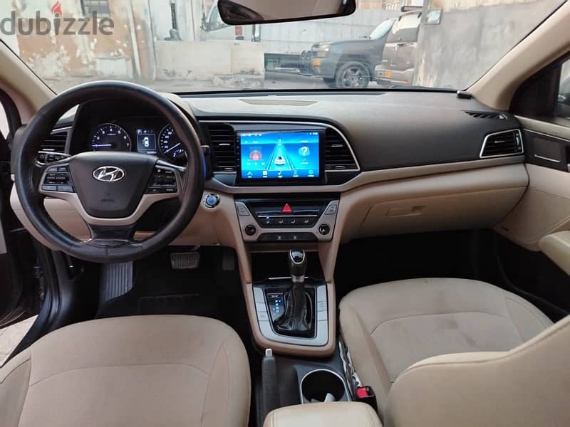 Hyundai Elantra 2017 8