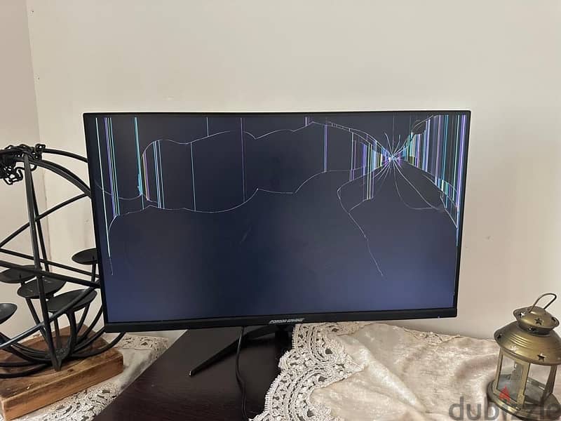 broken 180hertz monitor 0