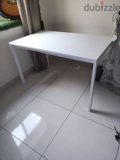 super white table