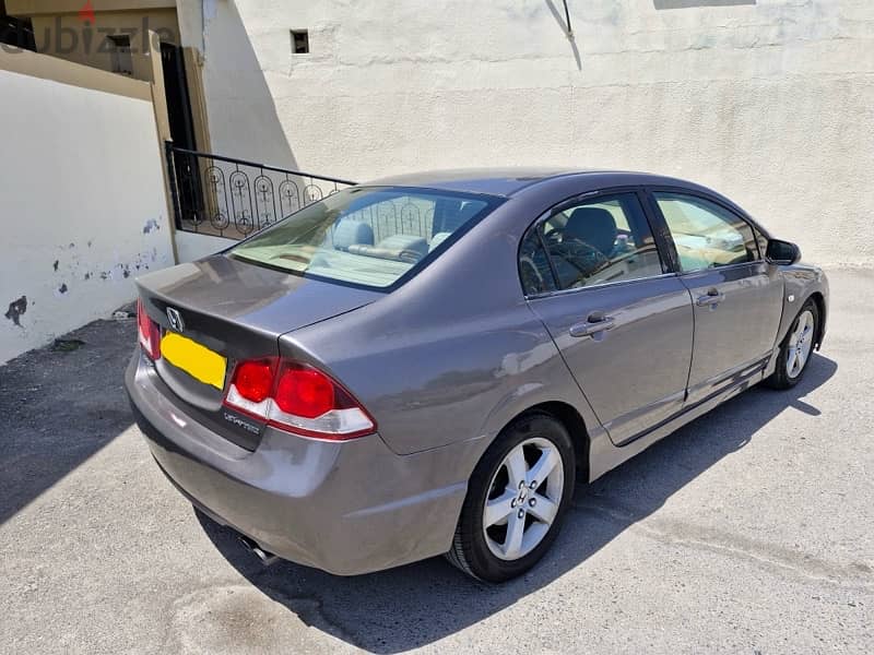 Honda Civic 2009 3