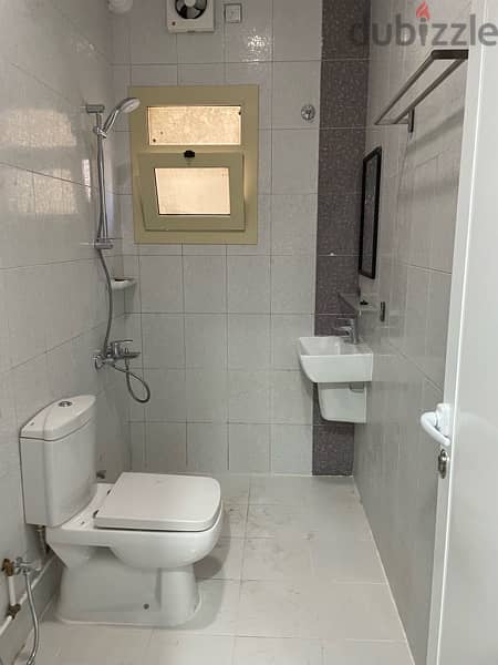 Room for rent near IKEAغرفة مع دورة مياء للايجار قرب ايكيا 7