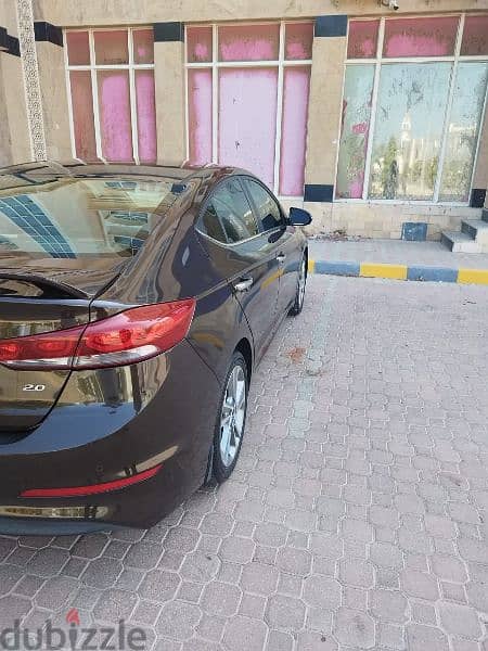 Hyundai Elantra 2018 8