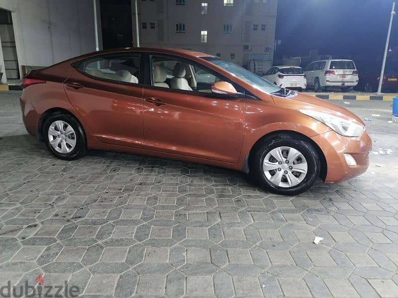 Hyundai Elantra 2012 1.8 cc هونداي النترا وكاله عمان نظيف جدا 4