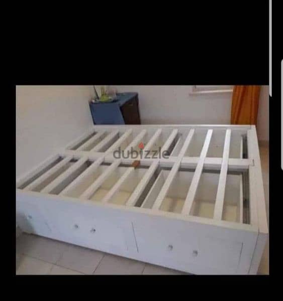 queen size bed. with 6 Drawers inside big space / urgently sale. . 1