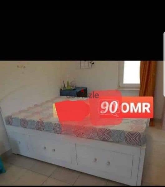 queen size bed. with 6 Drawers inside big space / urgently sale. . 2