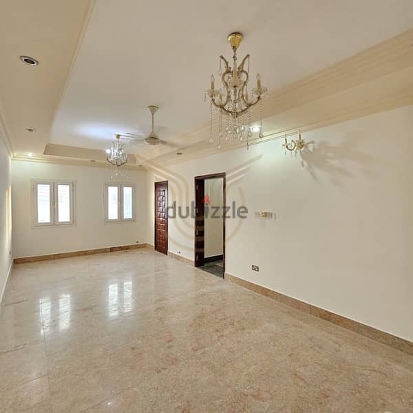 Spacious villa in Al-Azaiba, price 450 OMR 5