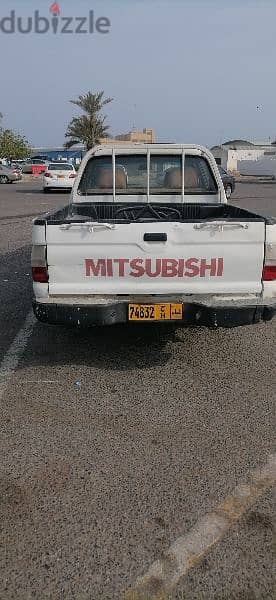 Mitsubishi Pickup 2004 3