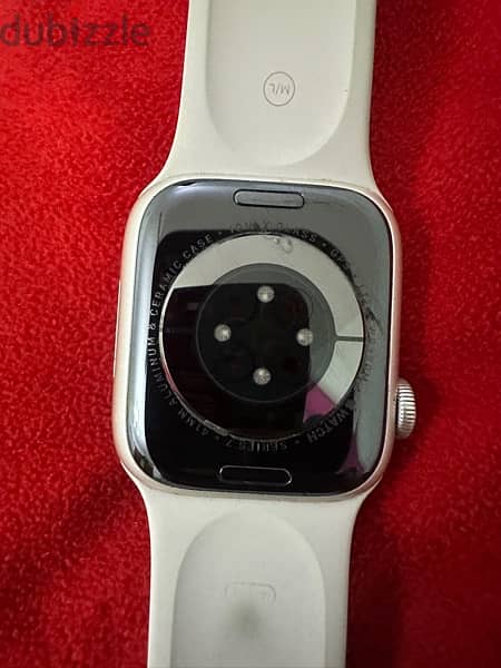 Apple Watch Series 7 (GPS + Cellular, 41MM) 3