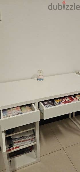 ikea desk good condition 1