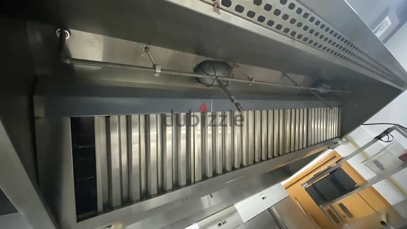 Restaurant materials for Urgent Sale معدات مطعم بالكامل للبيع 2