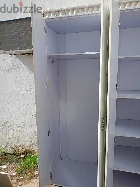 6 doors cupboard for sale 4