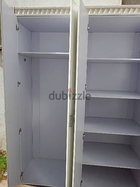 6 doors cupboard for sale 6