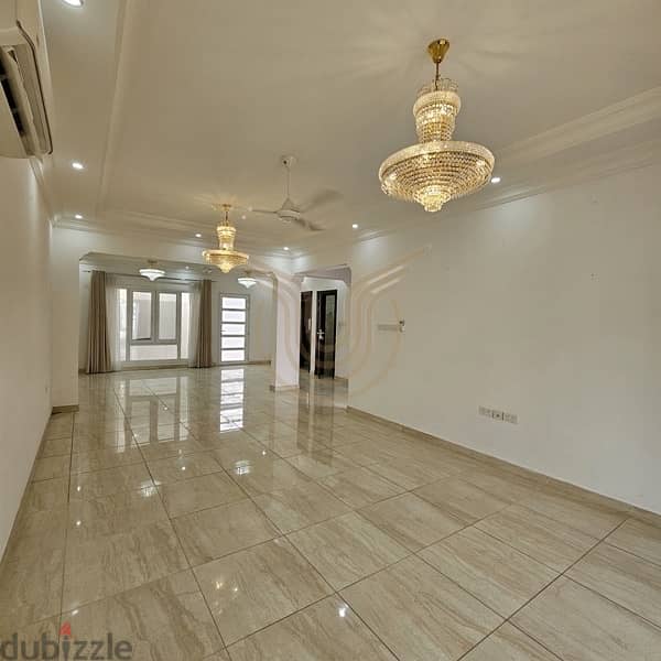 Luxury villa in Madinat al illam, price 650 OMR 0