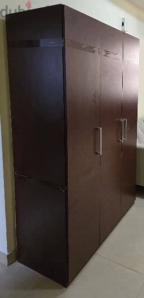 3 Door Wardrobe in Good Condition 1