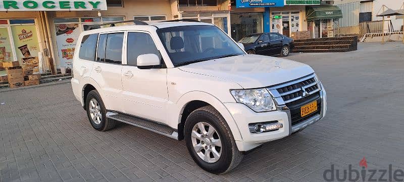 Mitsubishi Pajero 2016 0