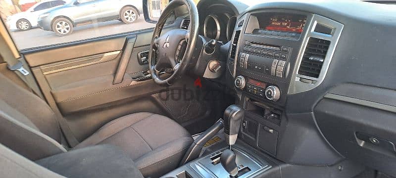 Mitsubishi Pajero 2016 3