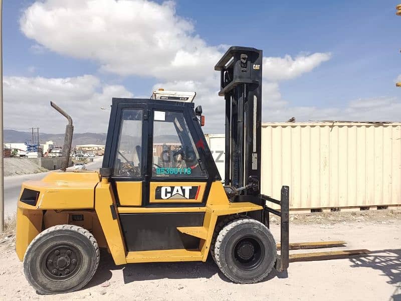 7 ton caterpillar forklift 1