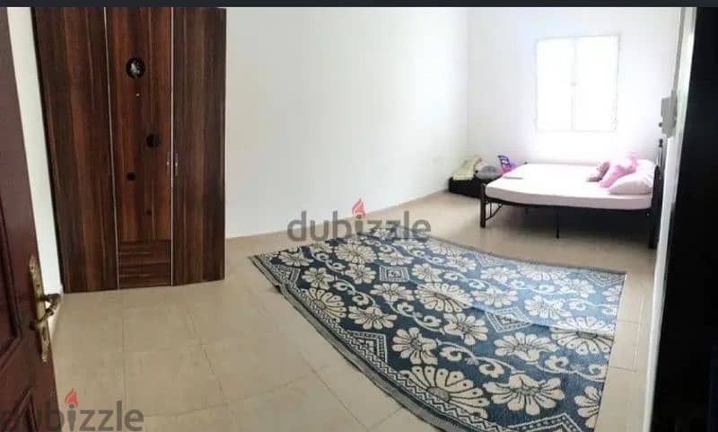 غرفه سينجيل للايجار بالعزيبه singel room for rent 2