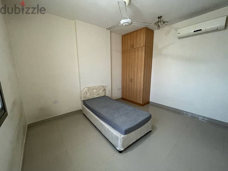 Single room available only for indian 113 Riyal 1