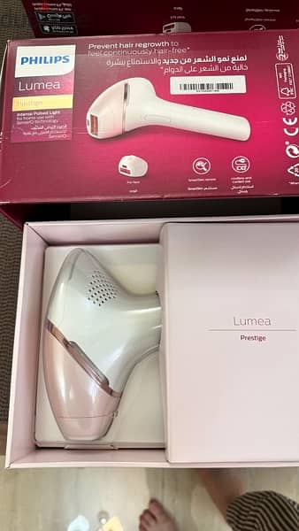 Philips LUMEA SERIES Cordless IPL Hair Removal Device,Gold/White 5