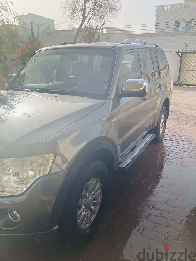 Mitsubishi Pajero 2010 5