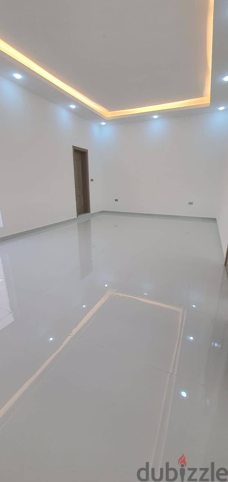 RV67 - 5 BHK BRAND NEW MODERN VILLA IN AZAIBAH 17