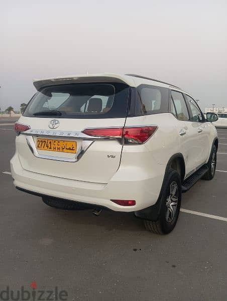 Toyota Fortuner 2019 1