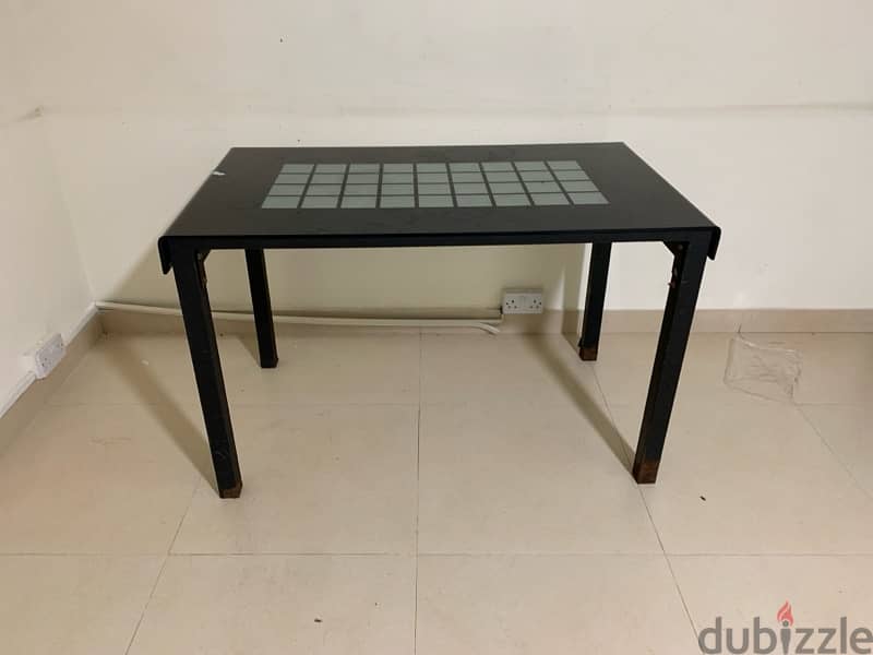 Daining Table  - Glass Toping 1