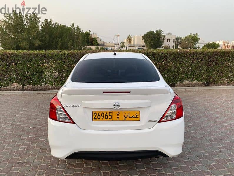 Nissan Sunny 2015 GCC oman 7