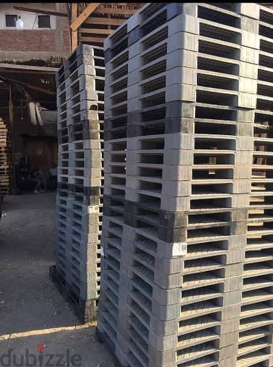 we have all kinds pallets and boxes sale and buying