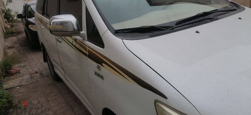 Toyota Innova 2012 3