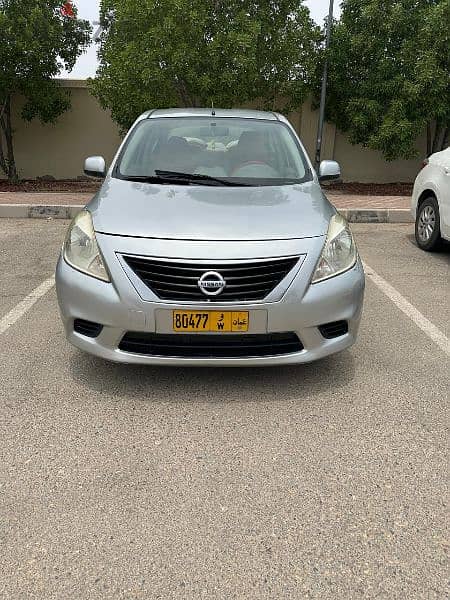 Nissan Sunny 2012 4