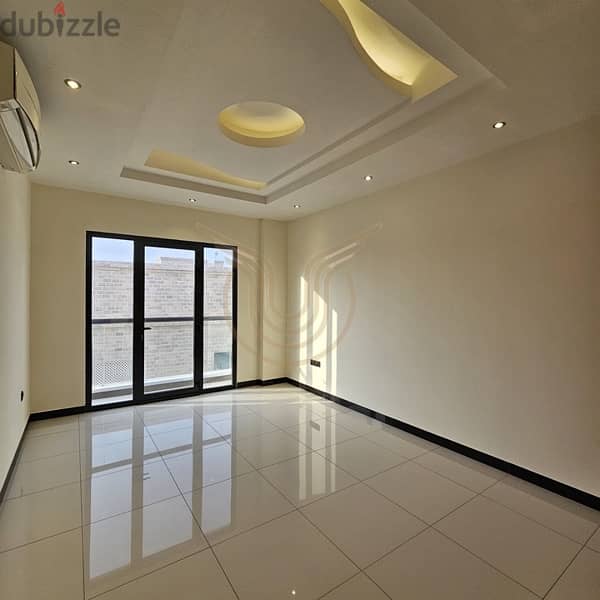 Elegant apartment for rent in Al Qurm, price 425 OMR 3