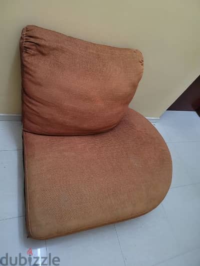 very good sofa urgent sale