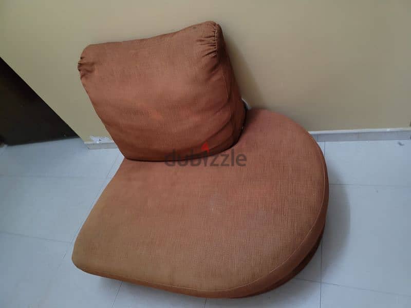 very good sofa urgent sale 1