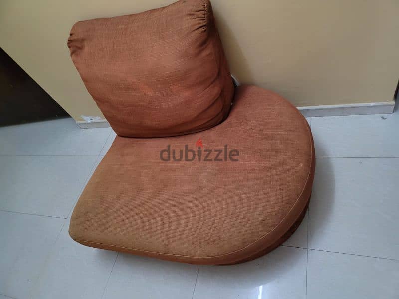 very good sofa urgent sale 4