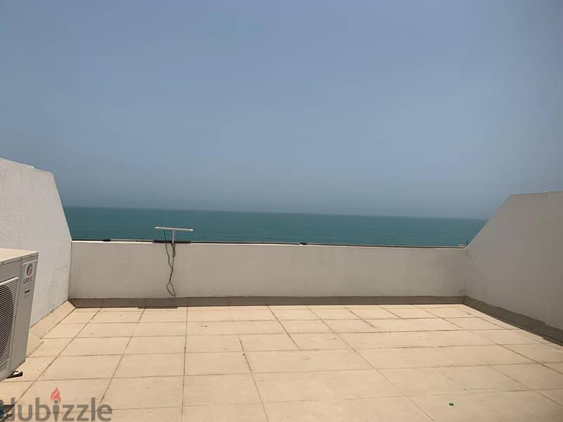 amazing villa facing the beach for rent in alhail north 3